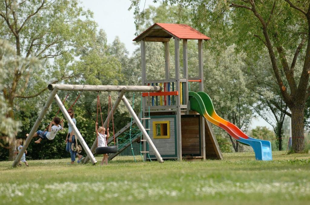 Hoteldorf Seepark Weiden Weiden am See Habitación foto