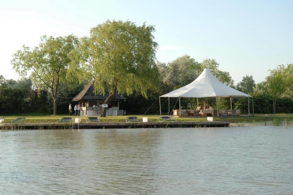 Hoteldorf Seepark Weiden Weiden am See Exterior foto